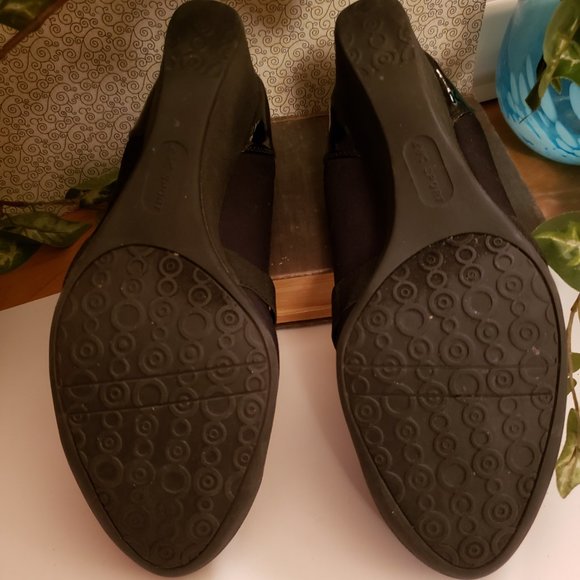 Anne Klein Sport Black Fabric & Patent Casual Dressy Shoes Size 9 1/2M - Picture 8 of 9